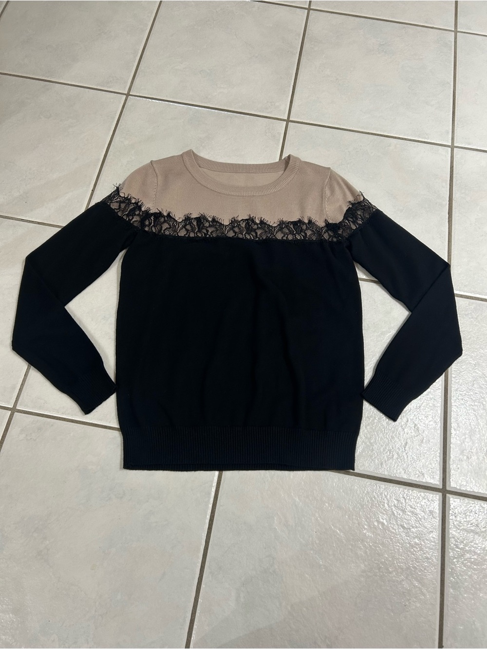 SHEIN Black and Taupe Lace-Trim Crewneck Sweater